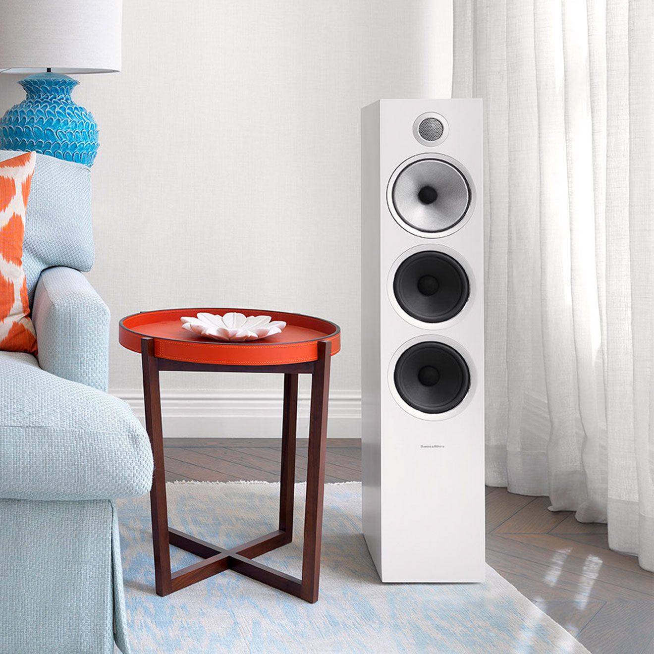 bowers & wilkins 703